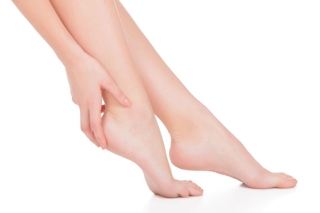 Healthy weapons and legs after the fungus of fungi